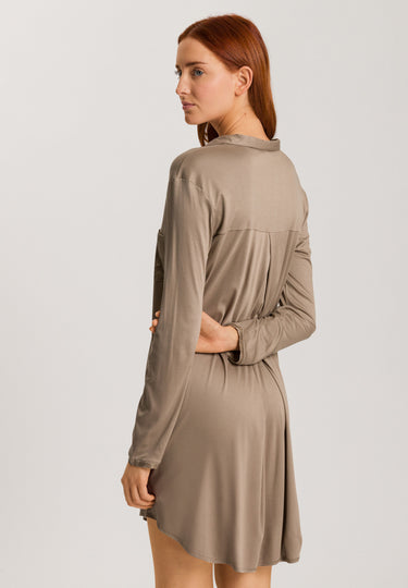 77420 Grand Central Boyfriend Shirt - 2847 Taupe